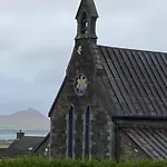 Cille Apartments, Village
