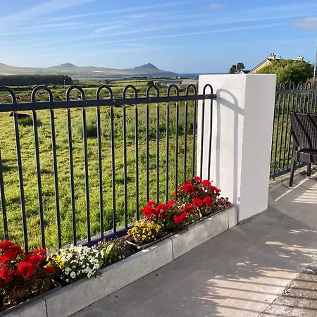 Cille Apartments And Rooms, Ballyferriter Village *