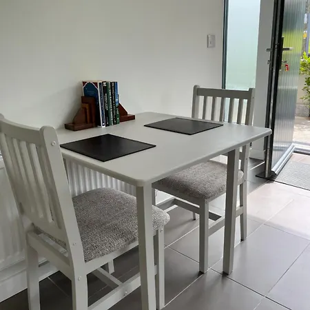 Cille Apartments, Village *