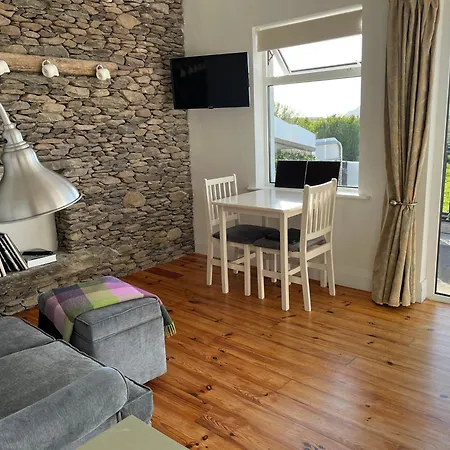 Cille Apartments, Village * Ballyferriter