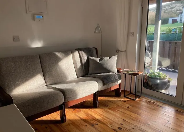 Cille Apartments, Village Ballyferriter