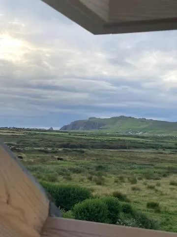 Daire Cille Apartments, Village *