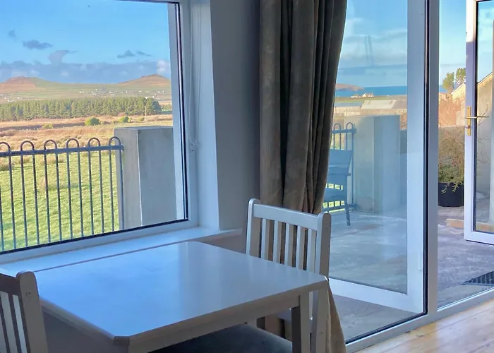 Daire Cille Apartments, Village Ballyferriter