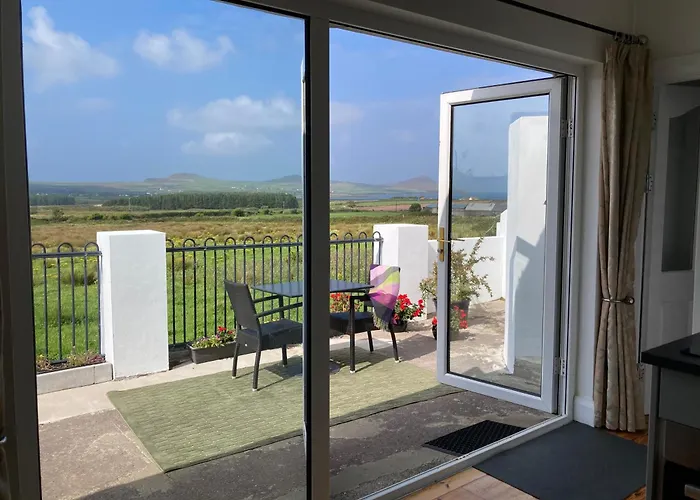 Cille Apartments, Village Daire *