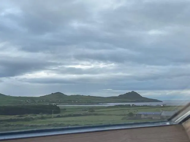 Cille Apartments, Village *