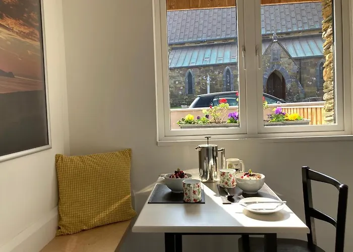 Cille Apartments, Village Daire