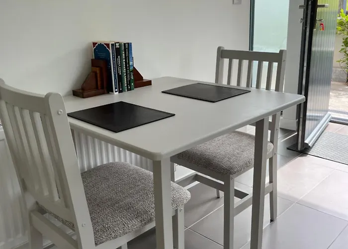 Cille Apartments, Village *